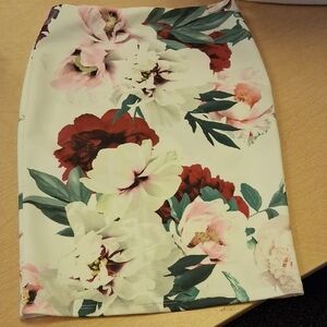 Windsor Floral Pencil Skirt - Multicolor